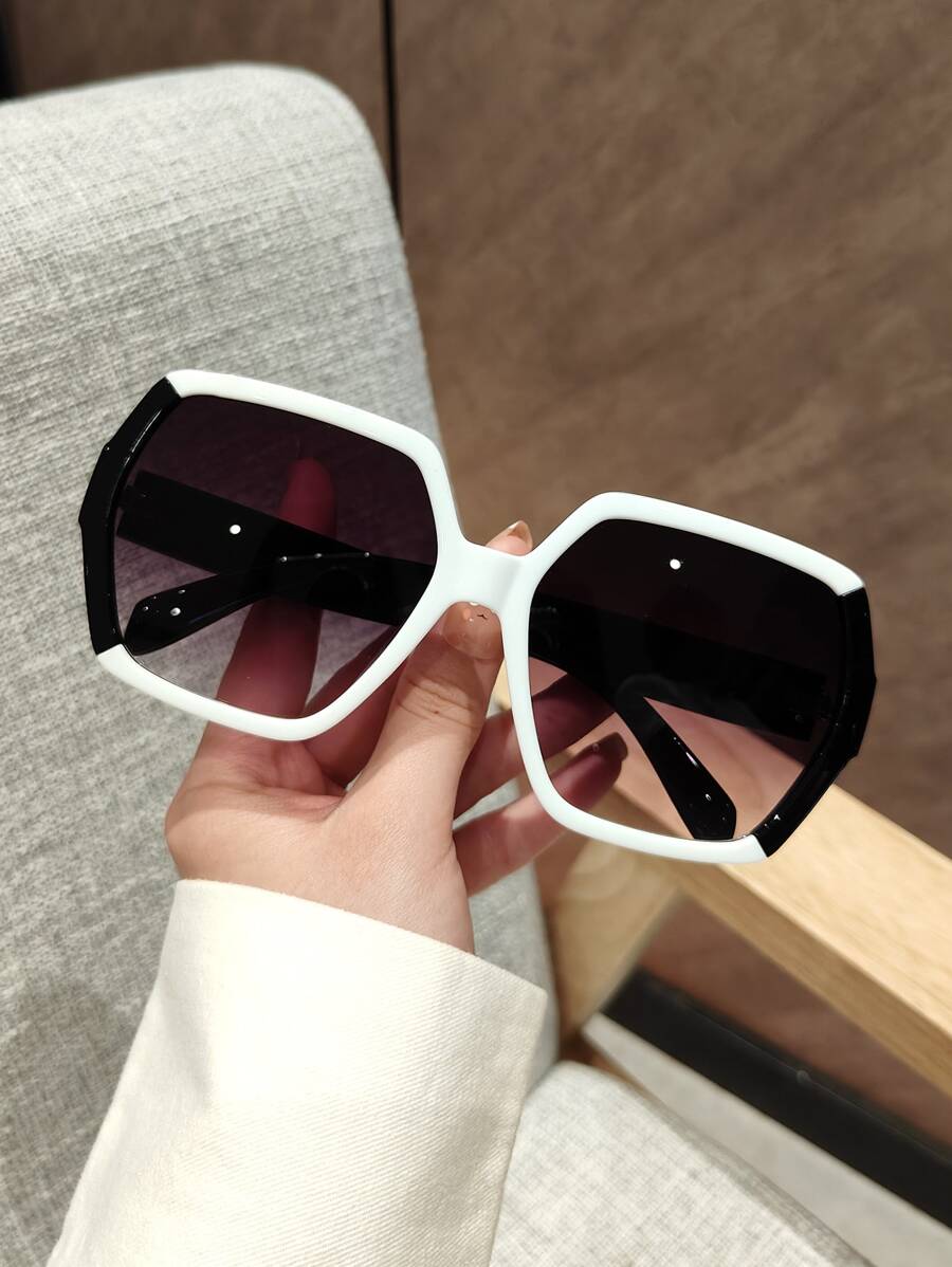Women Accessories Business - 1pc Black And White Geometric Patterned
