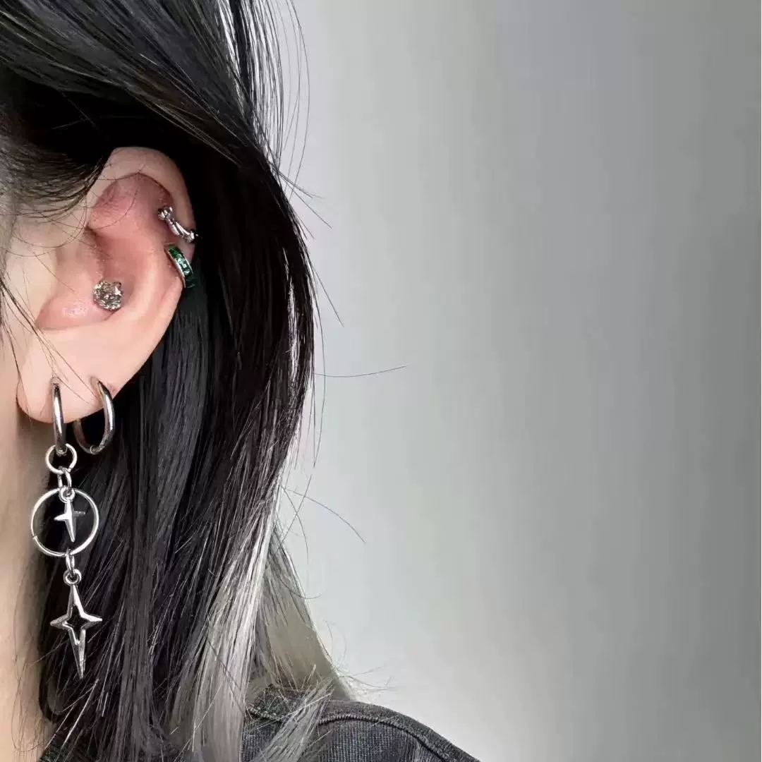 Personalized Punk Cross Star P - Women'S Accessories In The 90S avis et prix