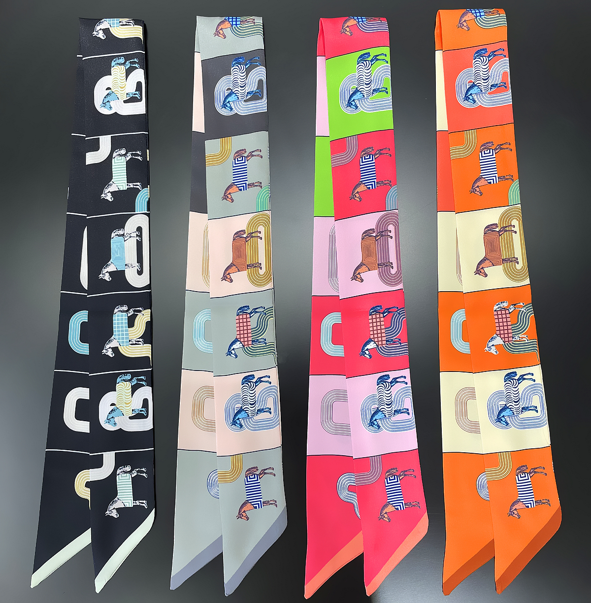 Brand Design Lattice Horse Sca - Women Accessories Brands avis et prix