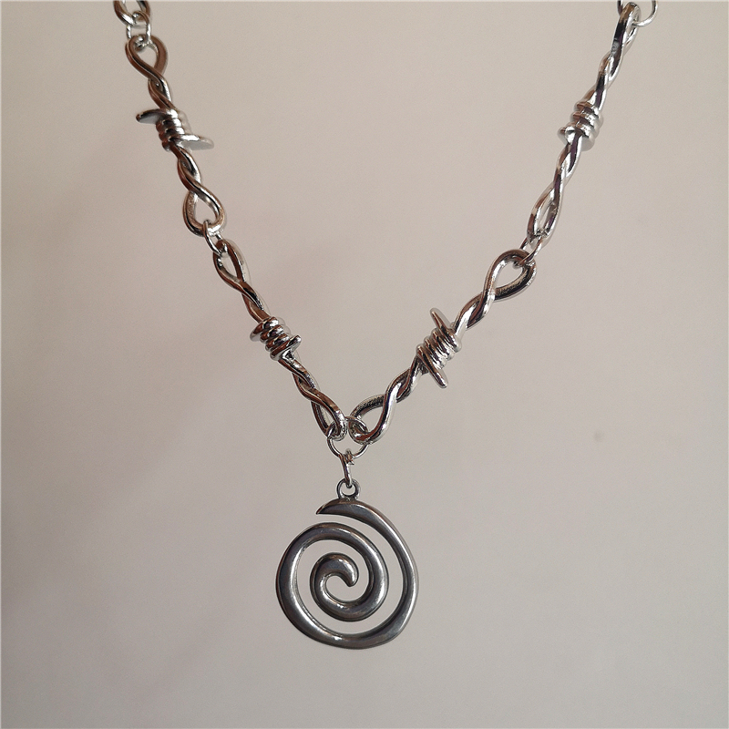 Punk Spiral Vortex Pendant Tho - Women'S Accessories In The 90S avis et prix