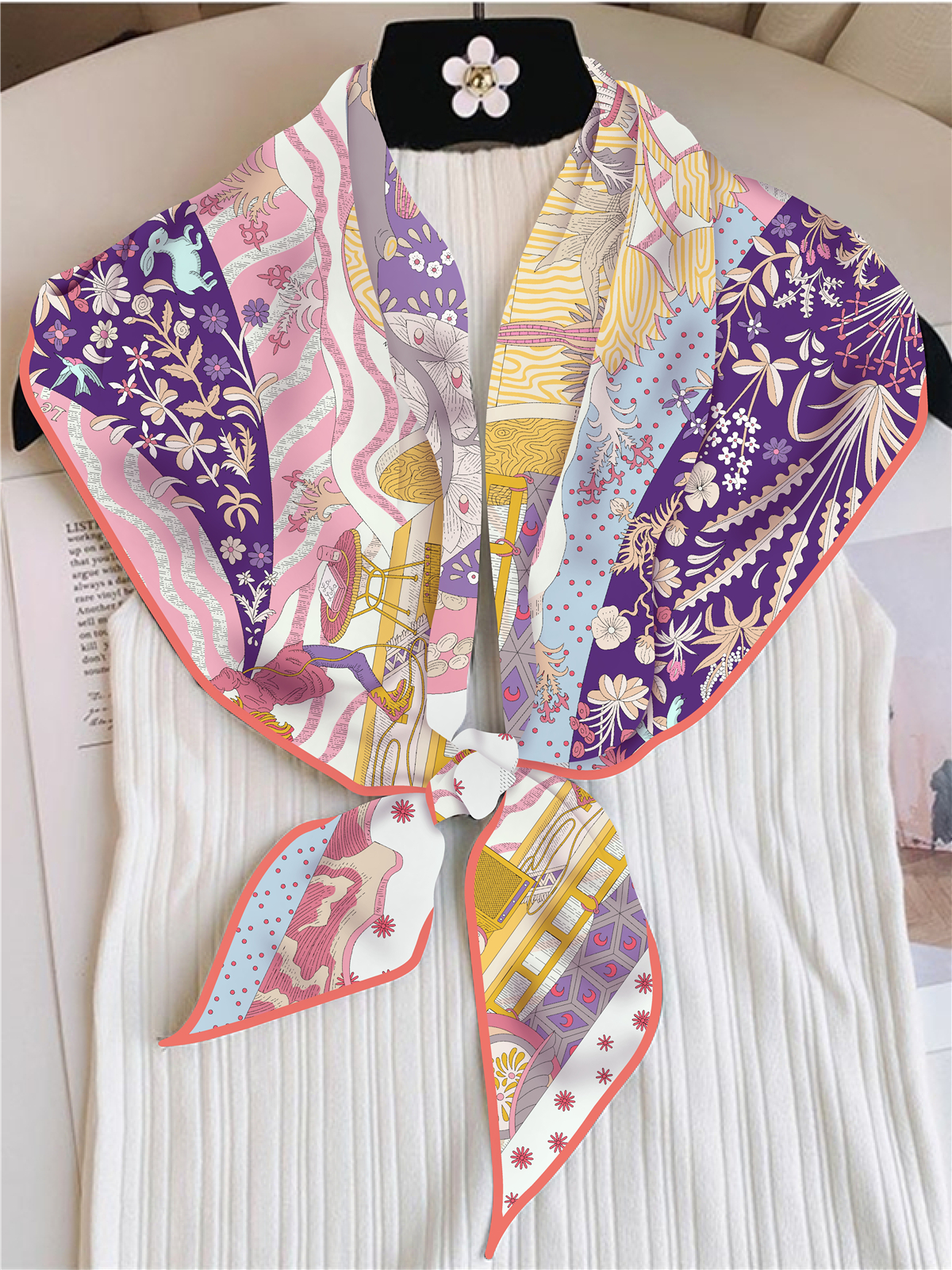 Brand Triangle Scarf Woman New - Women Accessories Brands avis et prix