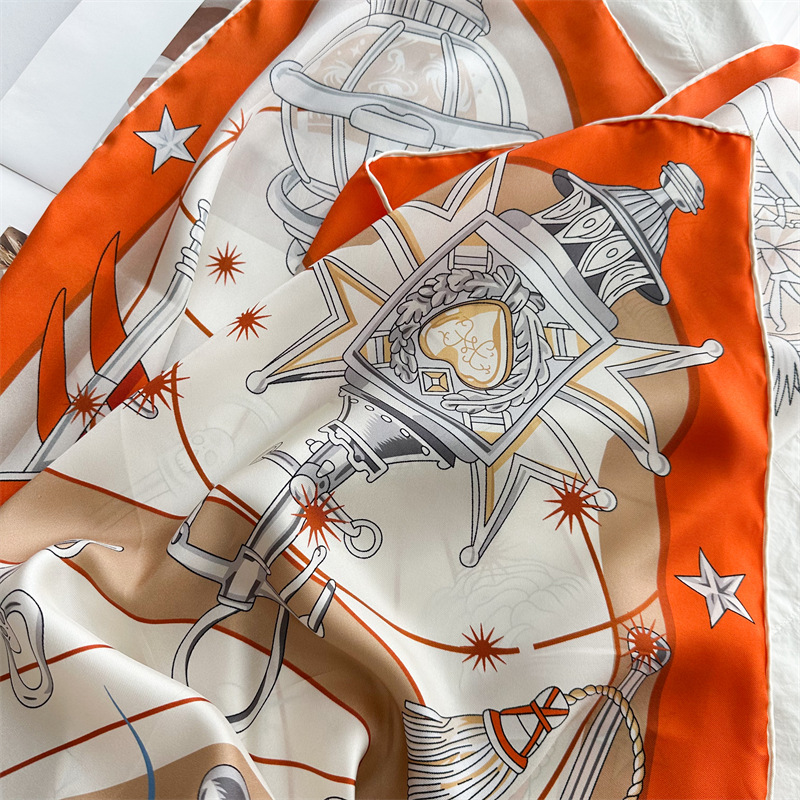 Luxury Brand Scarf Large Silk  - Women Accessories Brands avis et prix