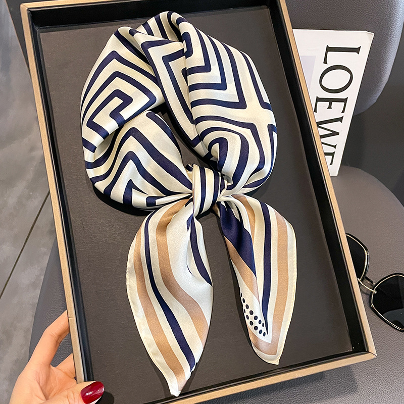 Luxury Brand Neckerchief Sprin - Women Accessories Brands avis et prix