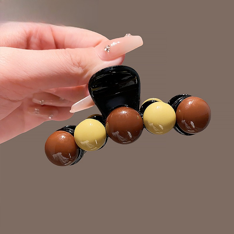 Chic Contrast Bead Hair Claw W - Women'S Accessories New Look avis et prix