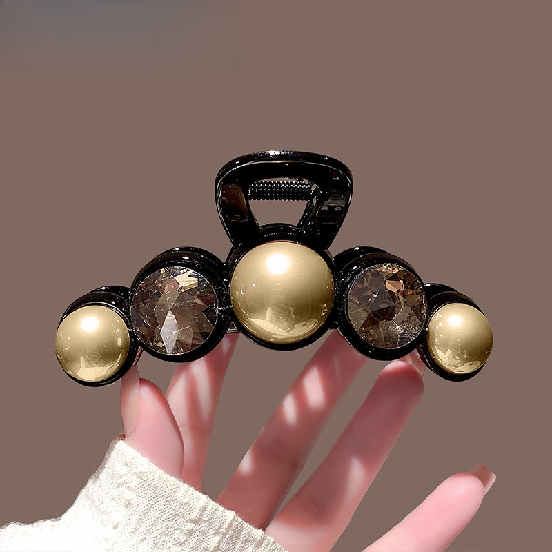 Chic Contrast Bead Hair Claw W - Women'S Accessories New Look avis et prix