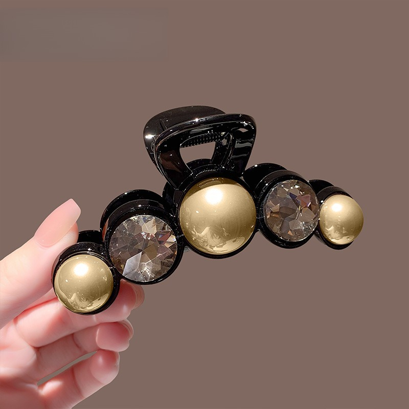Chic Contrast Bead Hair Claw W - Women'S Accessories New Look avis et prix