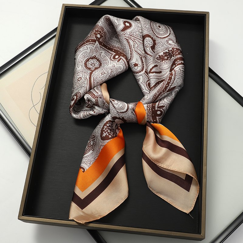 Luxury Spring Silk Scarf Women - Women Accessories Brands avis et prix